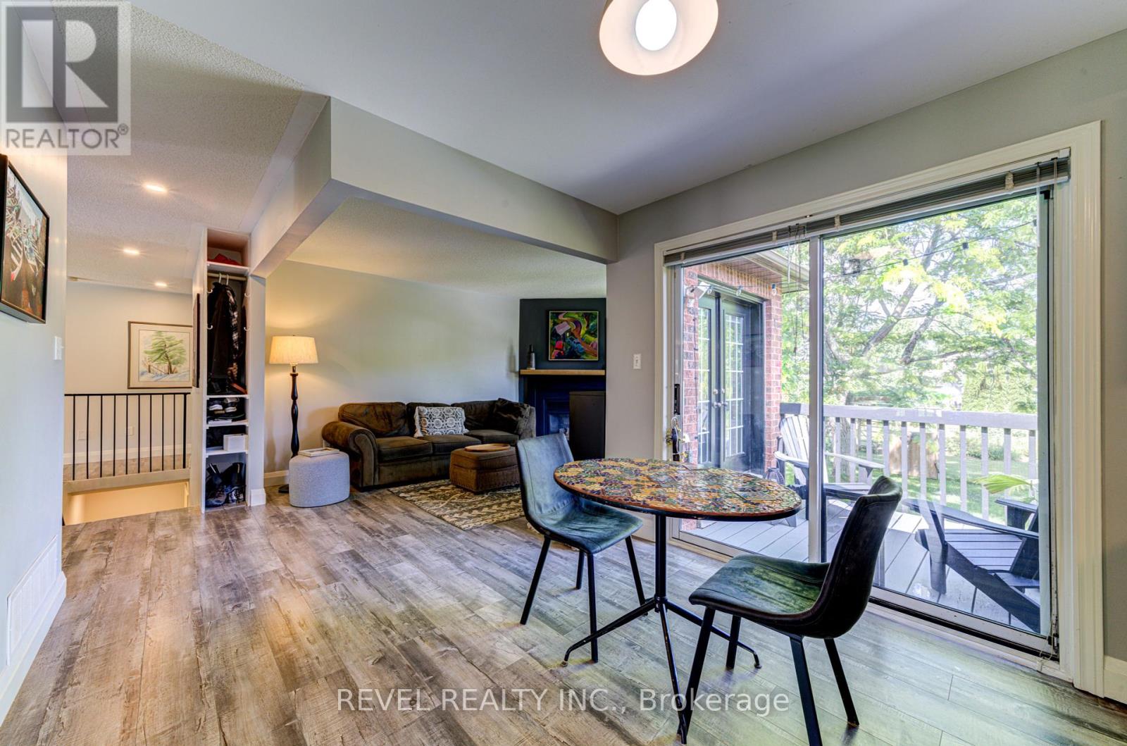141 Wasaga Sands Drive E, Wasaga Beach, Ontario  L9Z 1H9 - Photo 17 - S12211374