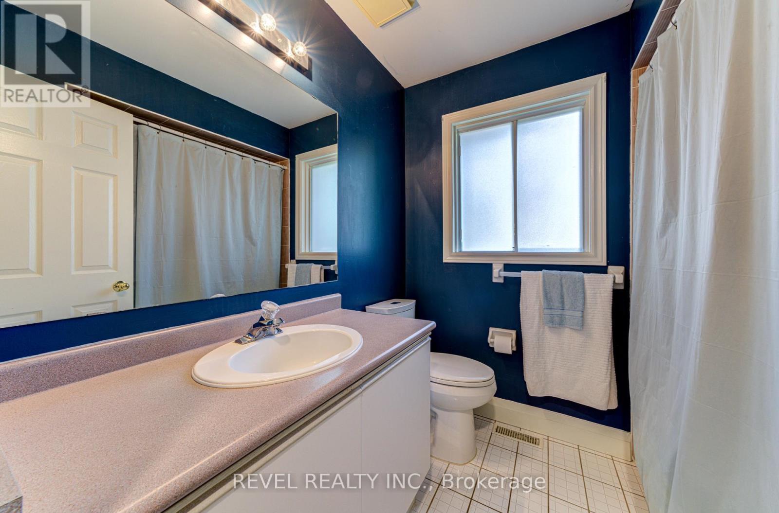 141 Wasaga Sands Drive E, Wasaga Beach, Ontario  L9Z 1H9 - Photo 24 - S12211374