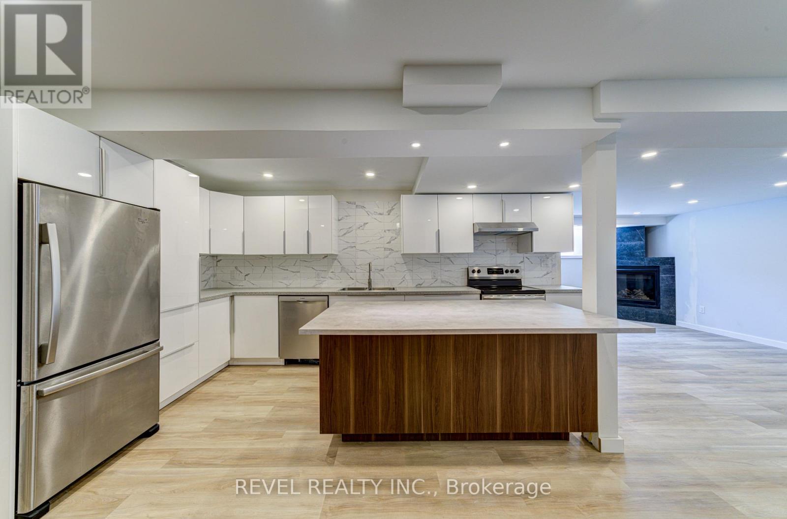 141 Wasaga Sands Drive E, Wasaga Beach, Ontario  L9Z 1H9 - Photo 27 - S12211374