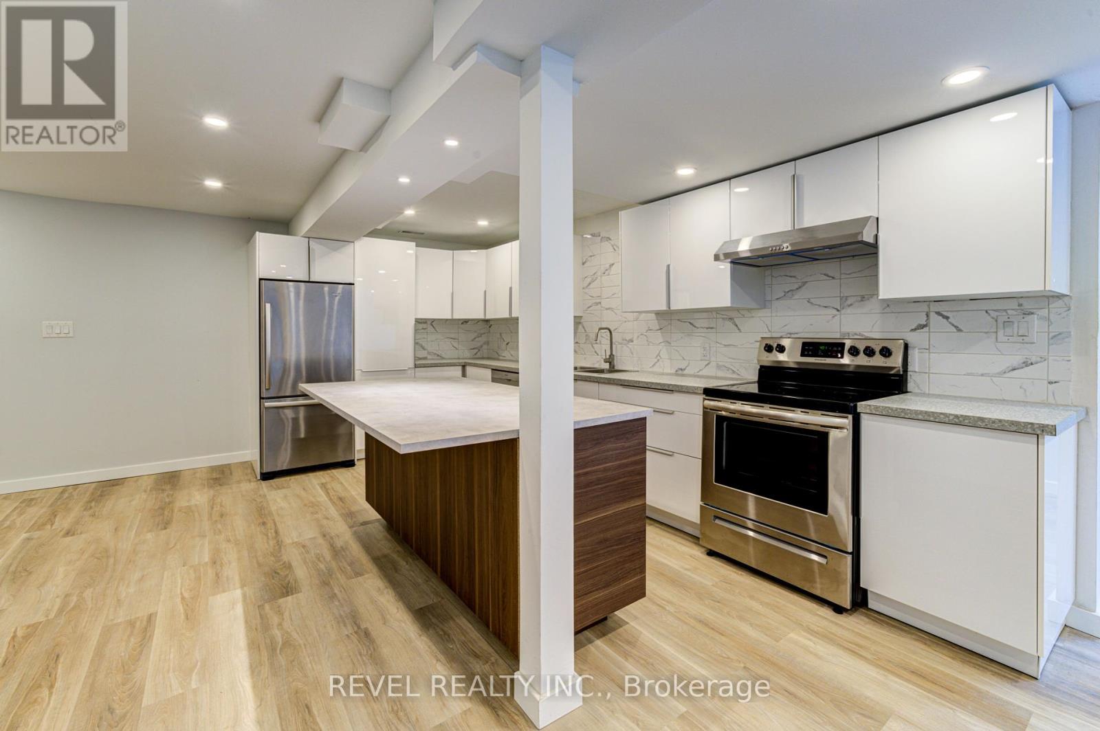 141 Wasaga Sands Drive E, Wasaga Beach, Ontario  L9Z 1H9 - Photo 28 - S12211374