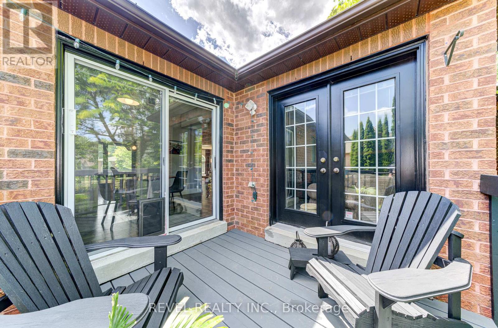 141 Wasaga Sands Drive E, Wasaga Beach, Ontario  L9Z 1H9 - Photo 38 - S12211374