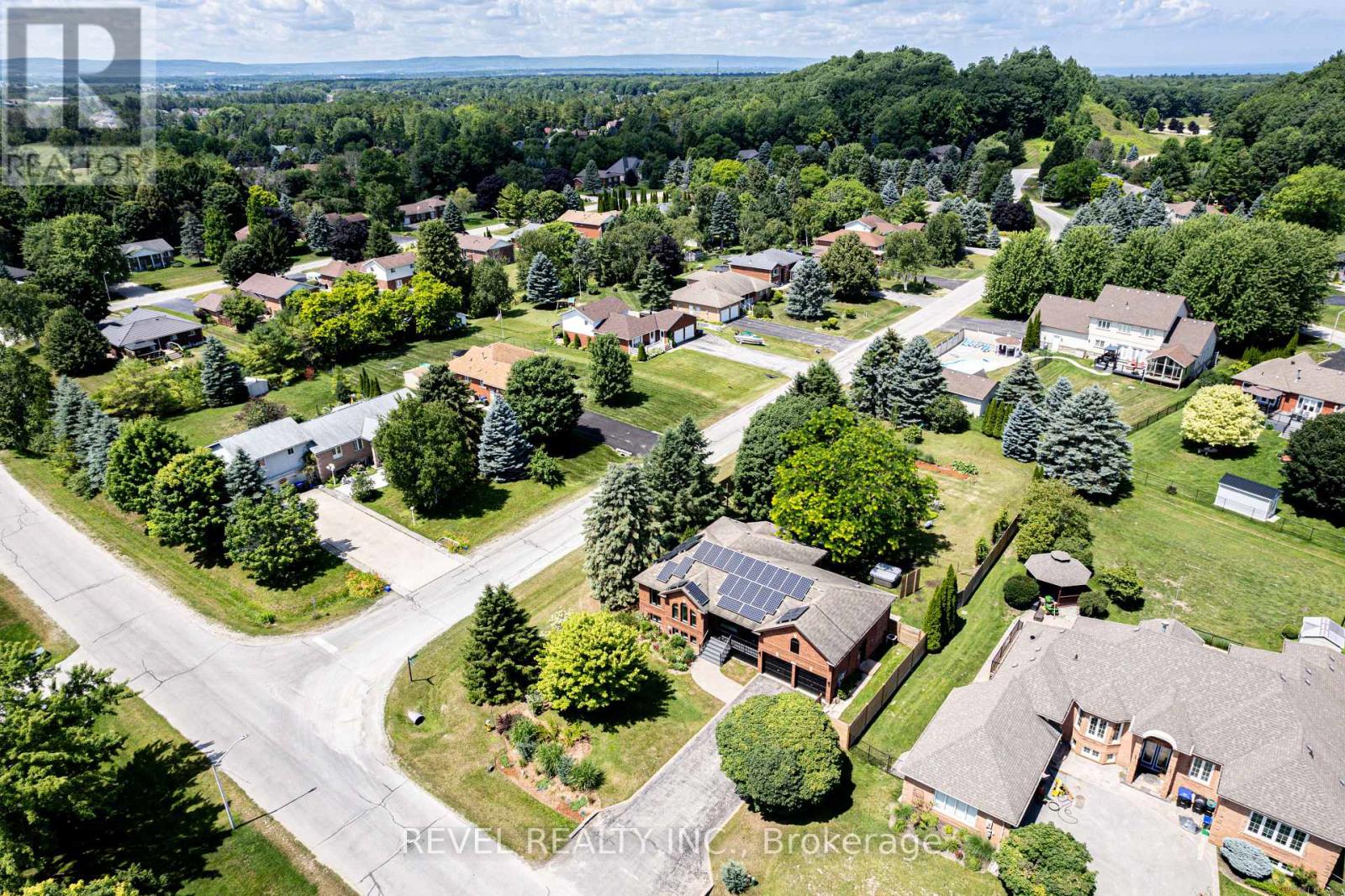 141 Wasaga Sands Drive E, Wasaga Beach, Ontario  L9Z 1H9 - Photo 46 - S12211374
