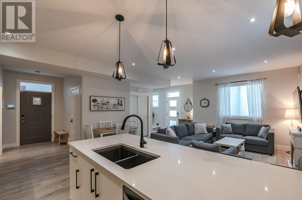535 Westminster Avenue W Unit# 102, Penticton, British Columbia  V2A 1K4 - Photo 7 - 10351454