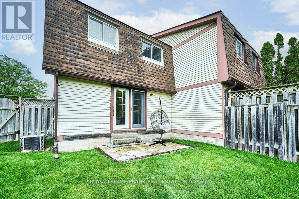 1269 Ludlow Court, Oshawa (Centennial), Ontario  L1G 7K5 - Photo 9 - E12202179