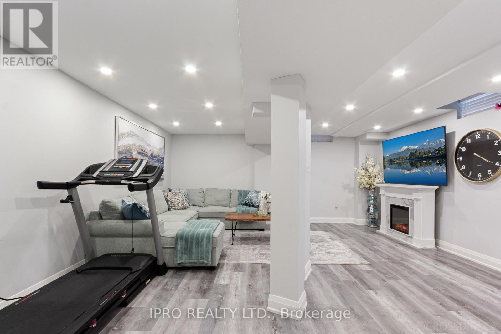 3814 Ridgepoint Way, Mississauga, Ontario  L5N 7T7 - Photo 35 - W12211365