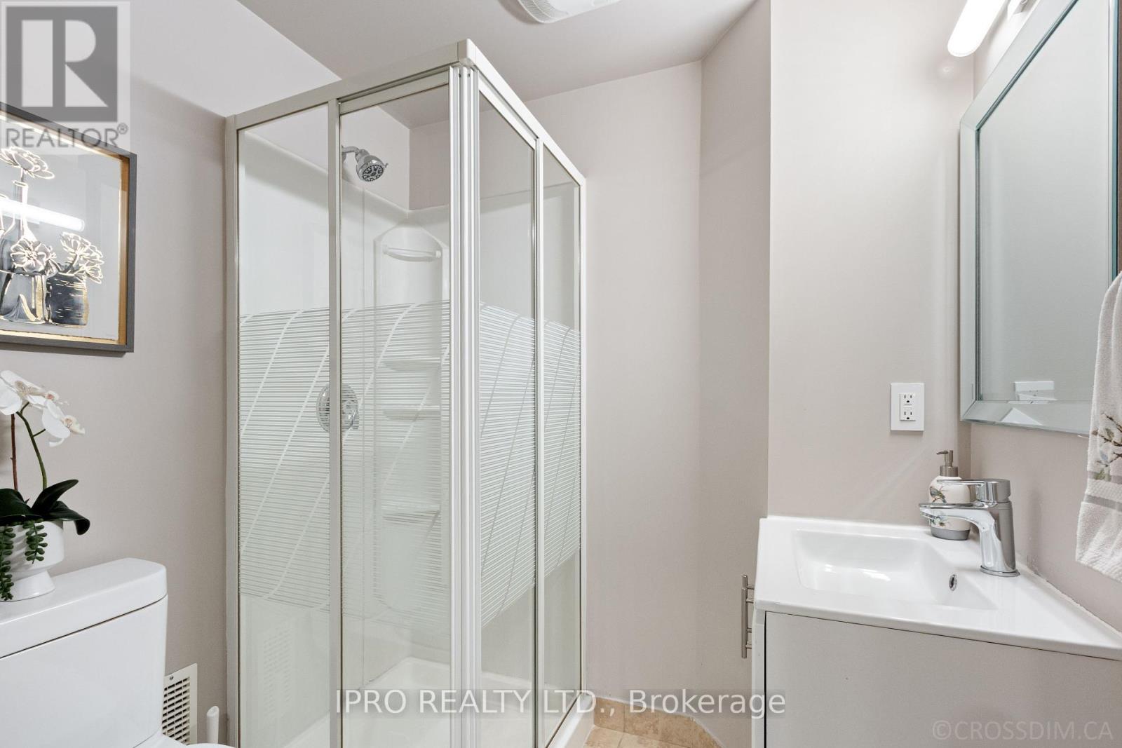 3814 Ridgepoint Way, Mississauga, Ontario  L5N 7T7 - Photo 40 - W12211365