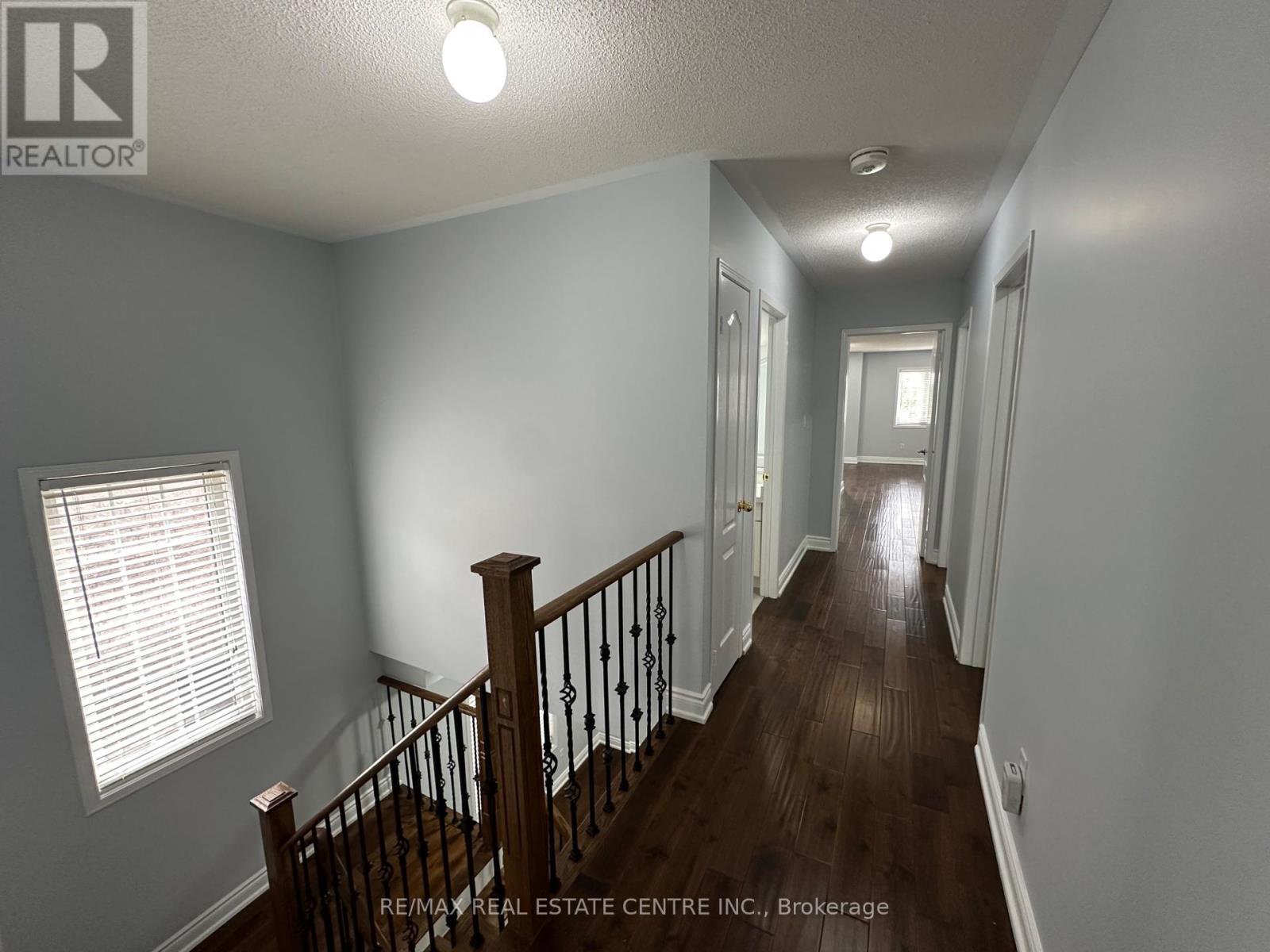 Upper - 3178 Oakview Road, Mississauga, Ontario  L5N 7N9 - Photo 17 - W12186687