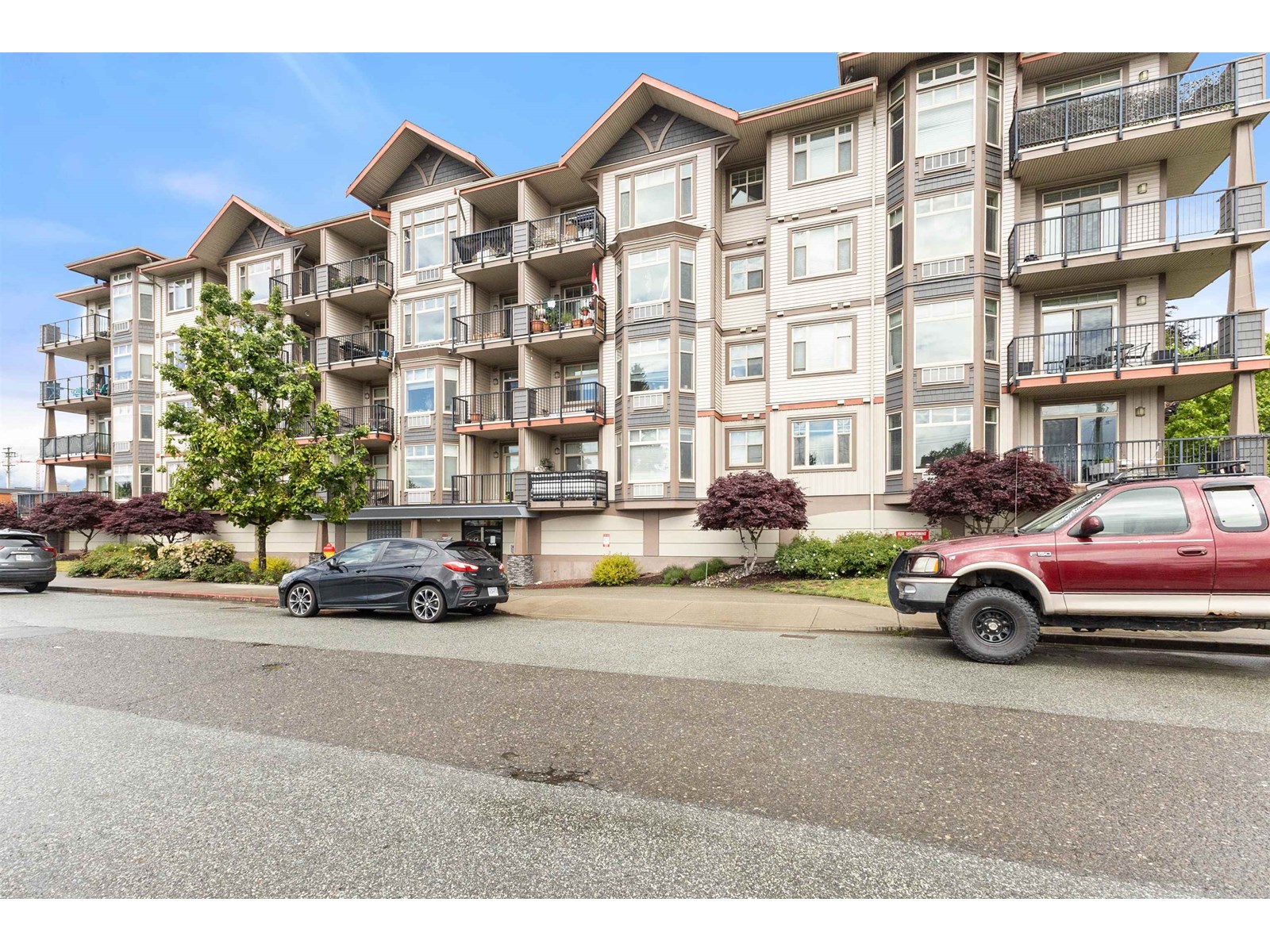 304 46021 Second Avenue, Chilliwack Downtown, Chilliwack, British Columbia  V2P 1S6 - Photo 2 - R3005423