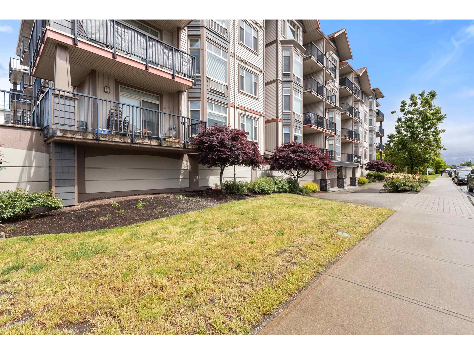 304 46021 Second Avenue, Chilliwack Downtown, Chilliwack, British Columbia  V2P 1S6 - Photo 3 - R3005423
