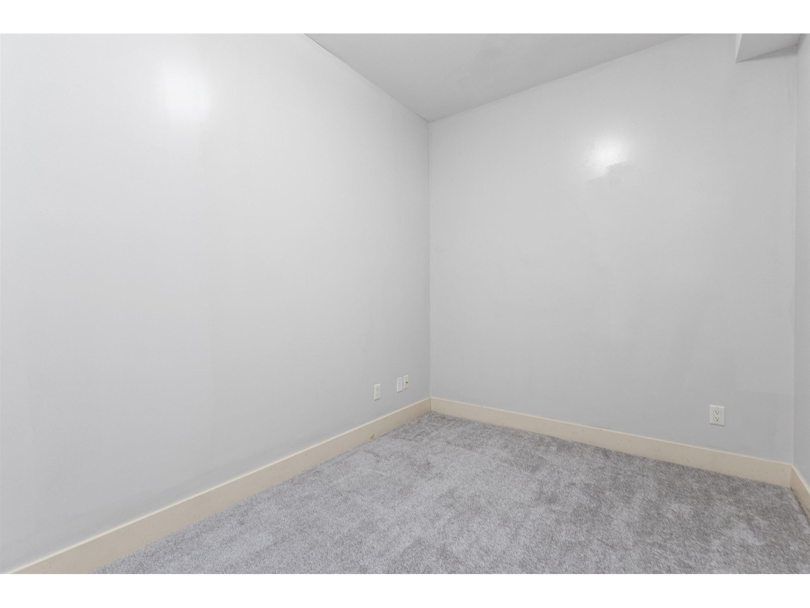 304 46021 Second Avenue, Chilliwack Downtown, Chilliwack, British Columbia  V2P 1S6 - Photo 28 - R3005423