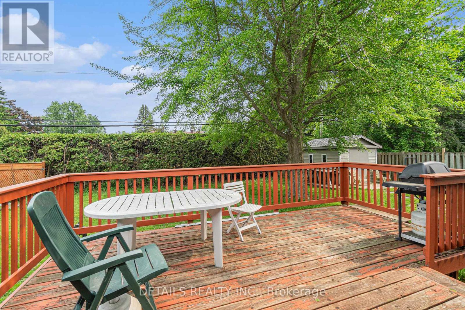 39 Roundhay Drive, Ottawa, Ontario  K2G 1B6 - Photo 21 - X12211415