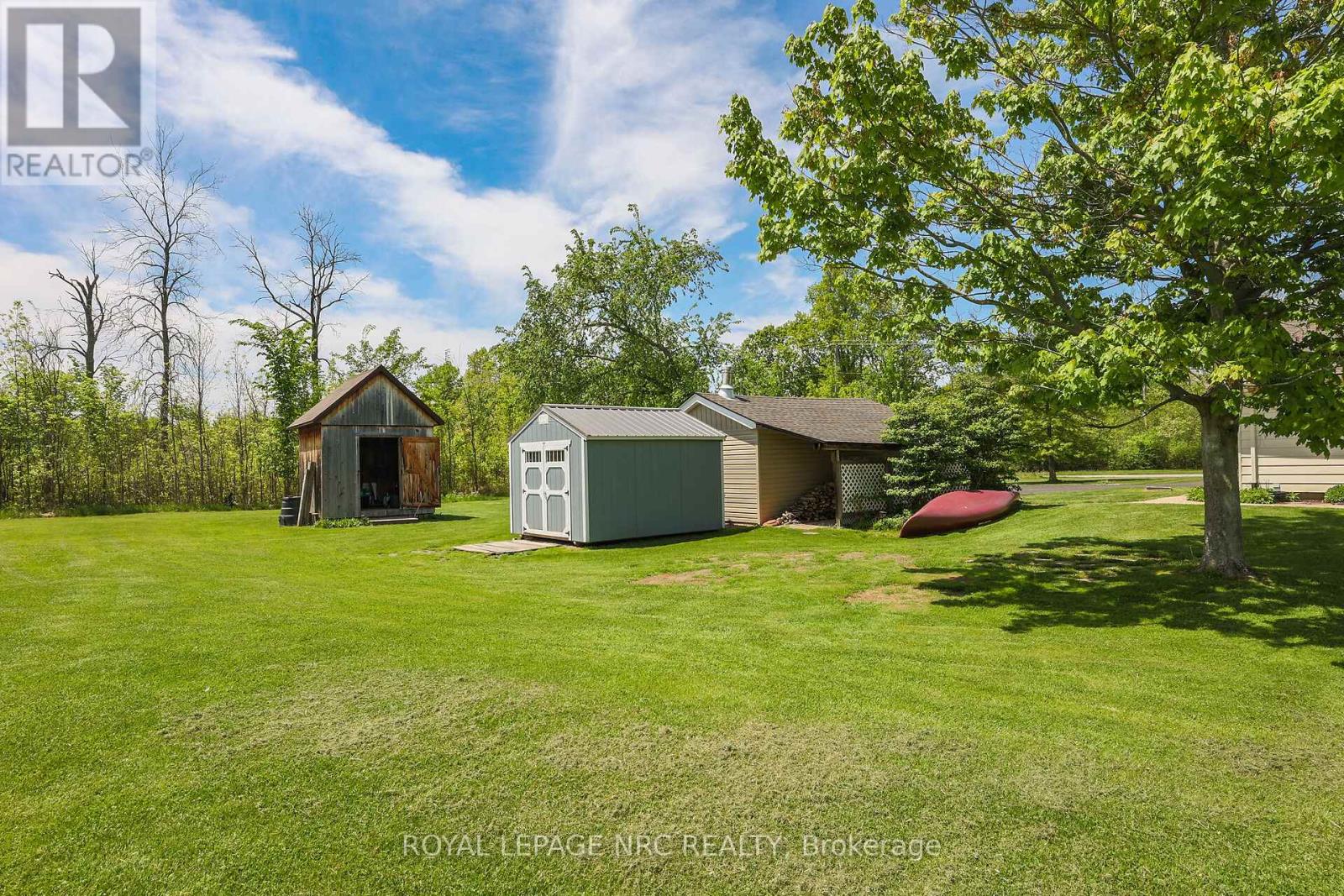 410 Cairns Crescent, Fort Erie, Ontario  L2A 5M4 - Photo 27 - X12211413