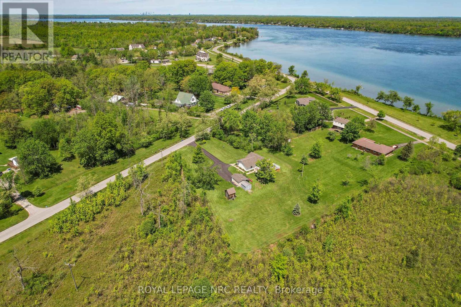 410 Cairns Crescent, Fort Erie, Ontario  L2A 5M4 - Photo 37 - X12211413