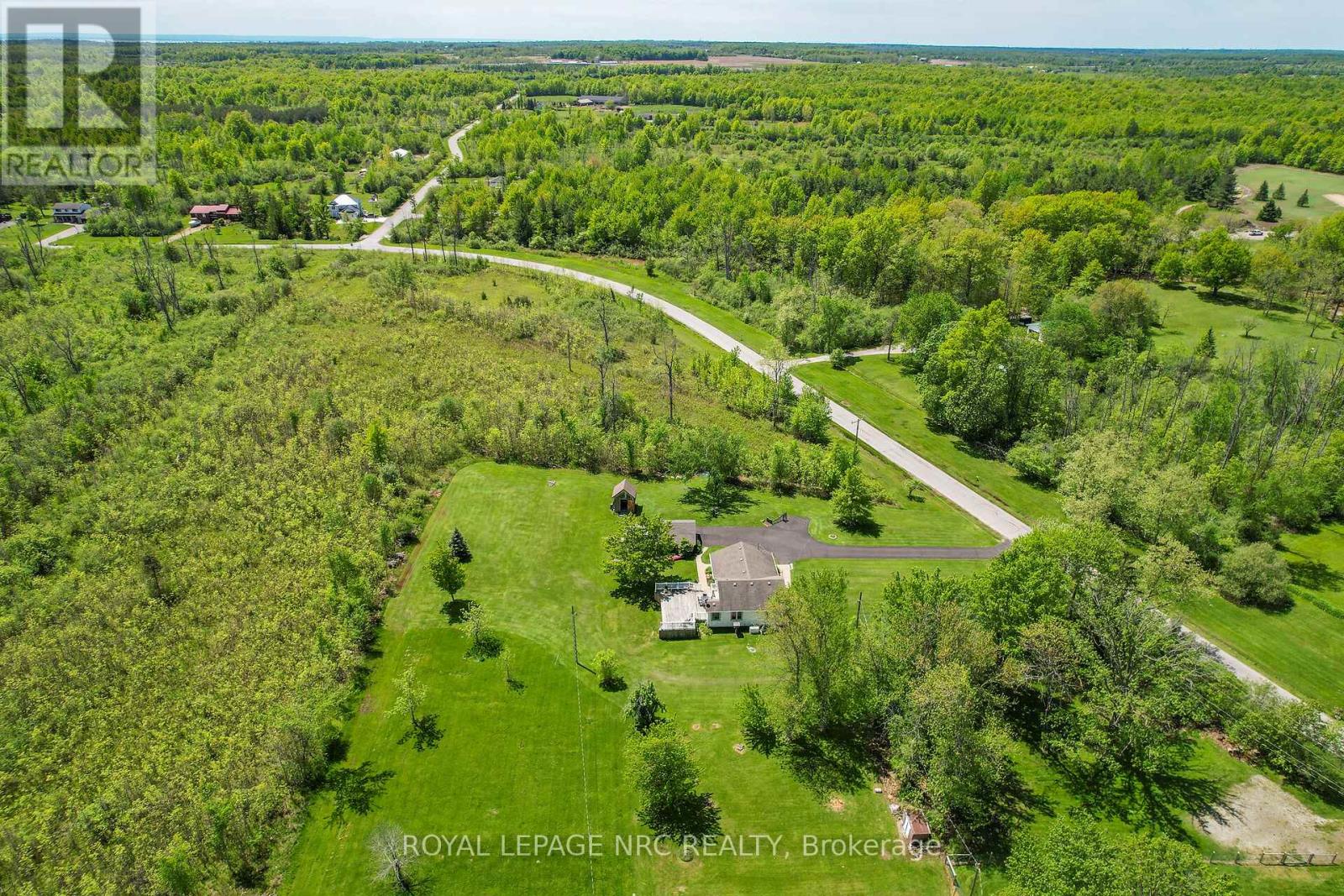 410 Cairns Crescent, Fort Erie, Ontario  L2A 5M4 - Photo 41 - X12211413