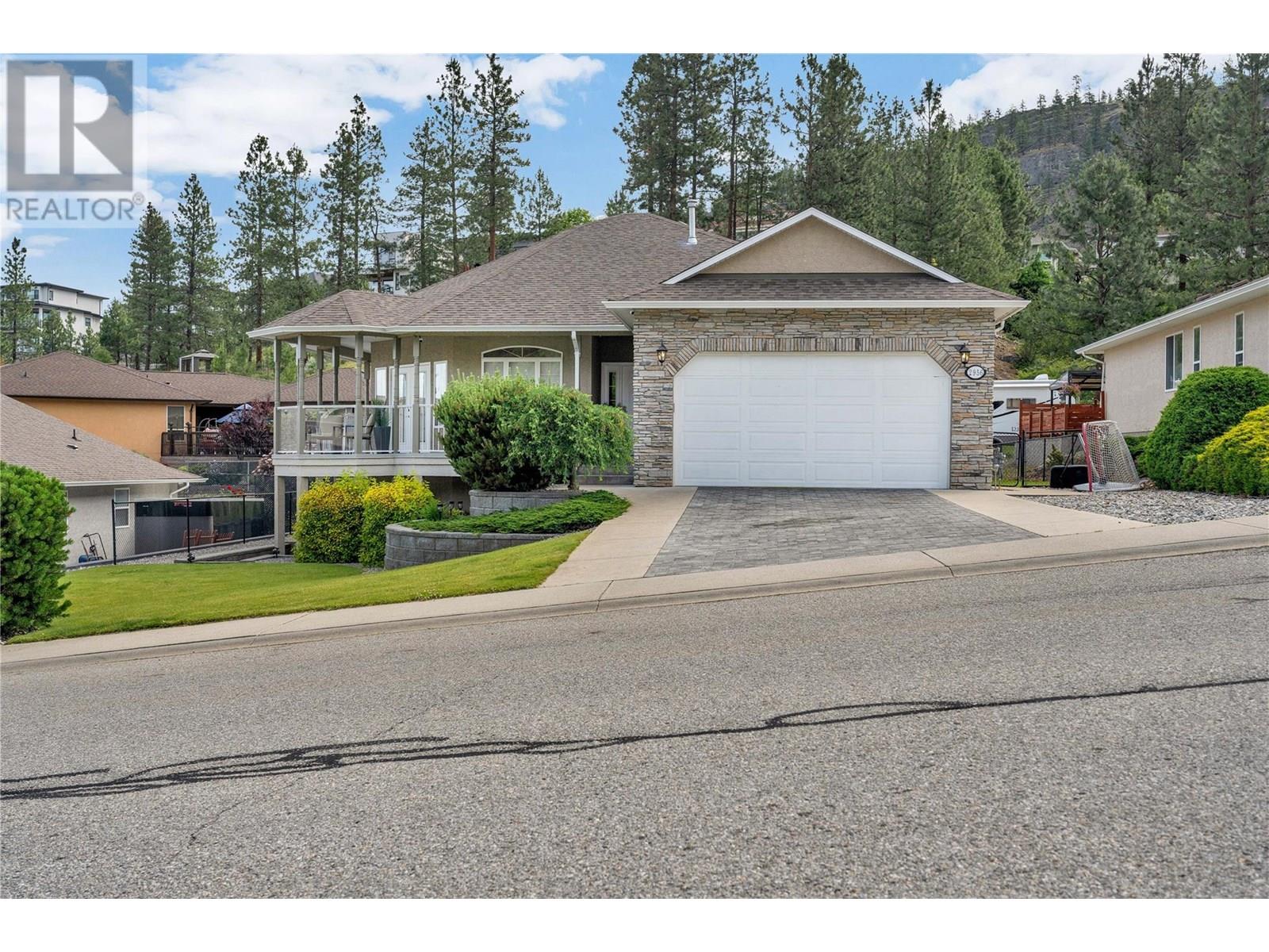2956 Evergreen Drive, Penticton, British Columbia