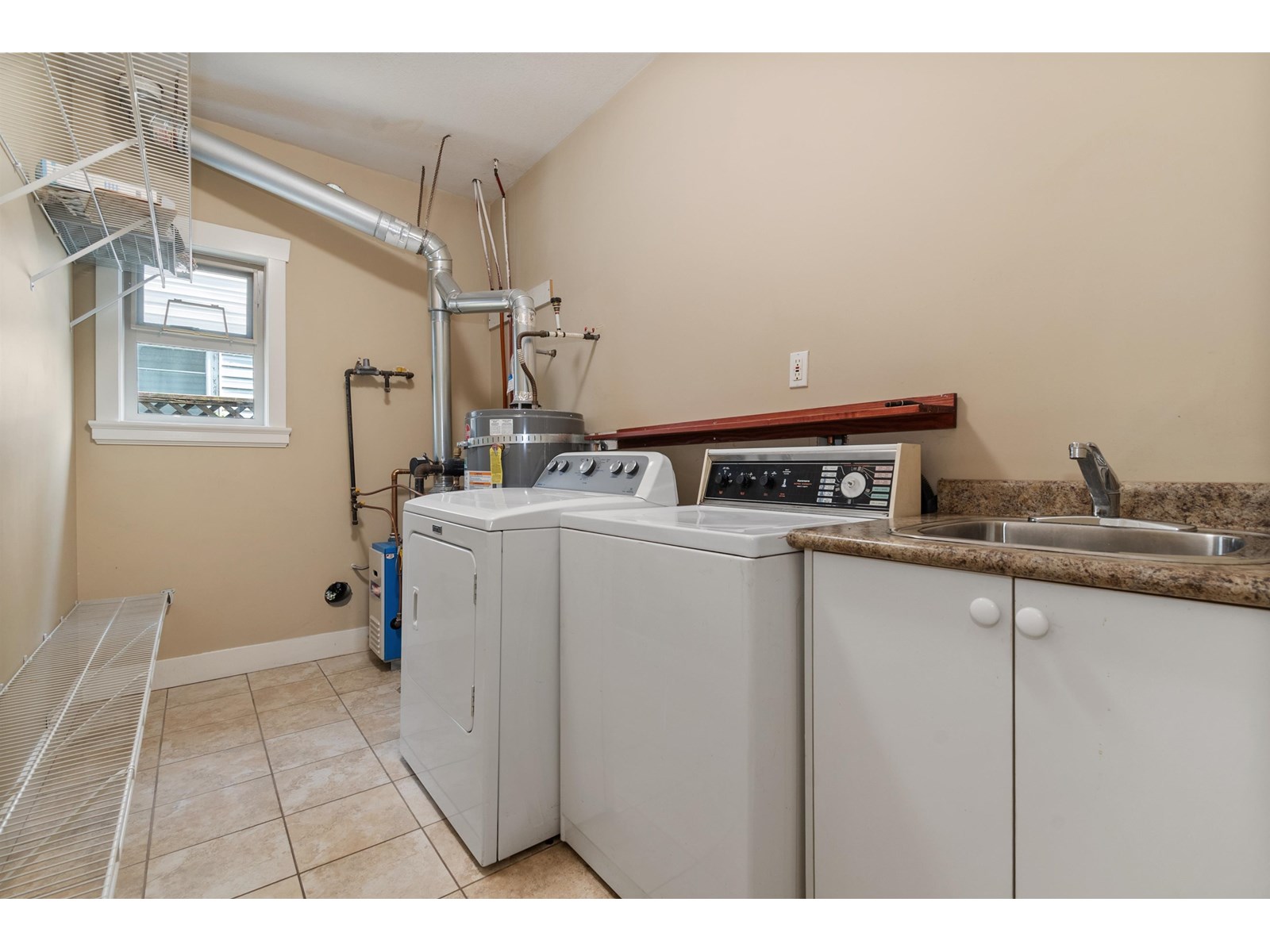 46623 First Avenue, Chilliwack Proper East, Chilliwack, British Columbia  V2P 1X4 - Photo 23 - R3013077
