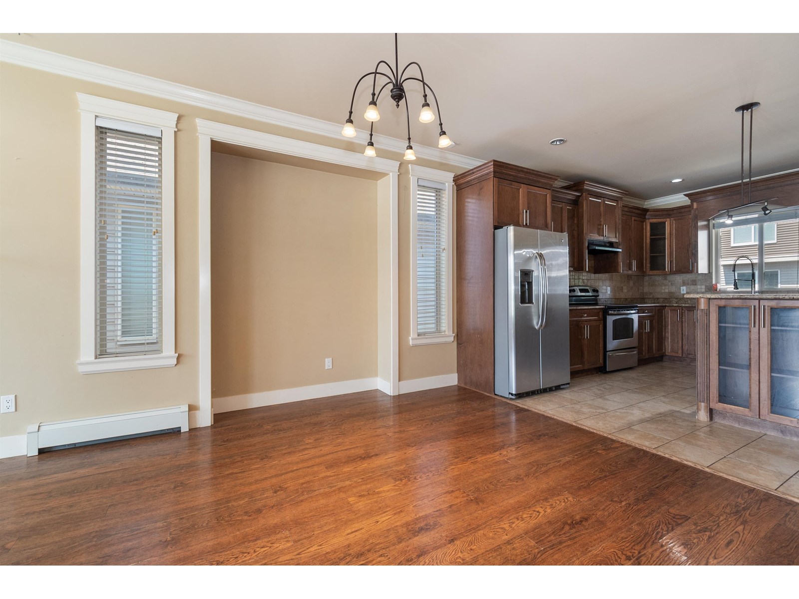 46623 First Avenue, Chilliwack Proper East, Chilliwack, British Columbia  V2P 1X4 - Photo 8 - R3013077
