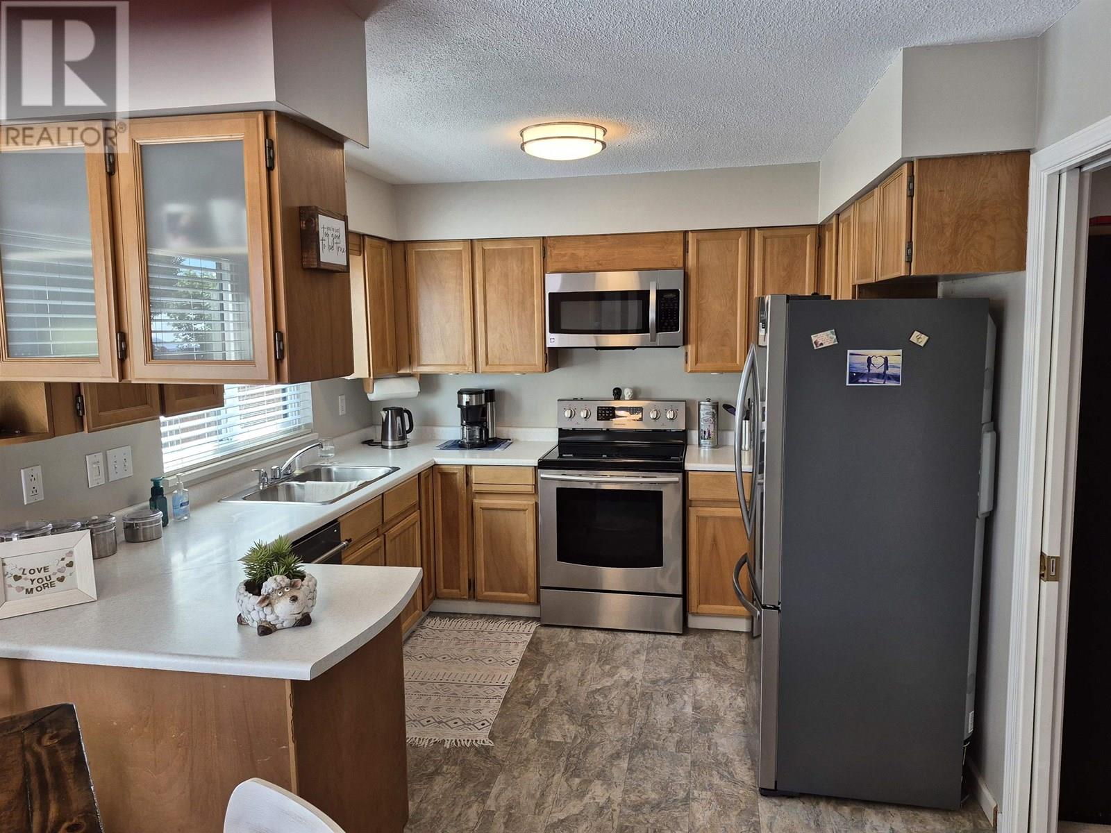 1964 Campbell Avenue, Port Coquitlam, British Columbia  V3C 4T2 - Photo 6 - R3006322