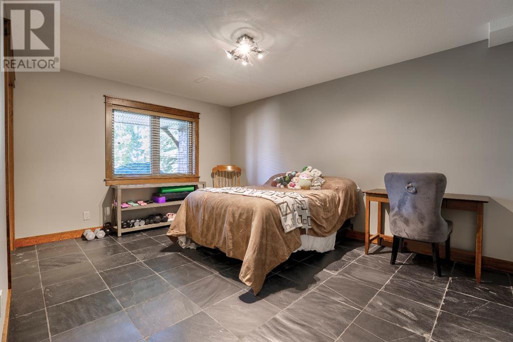 27 Vath Place, Red Deer, Alberta  T4R 0G2 - Photo 31 - A2228797