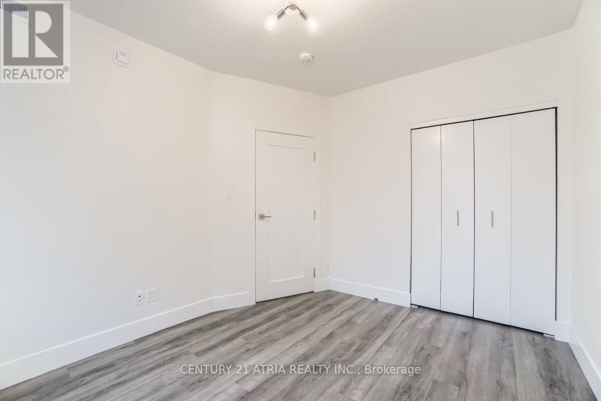 2 - 611 College Street, Toronto, Ontario  M6G 1C8 - Photo 19 - C12211399