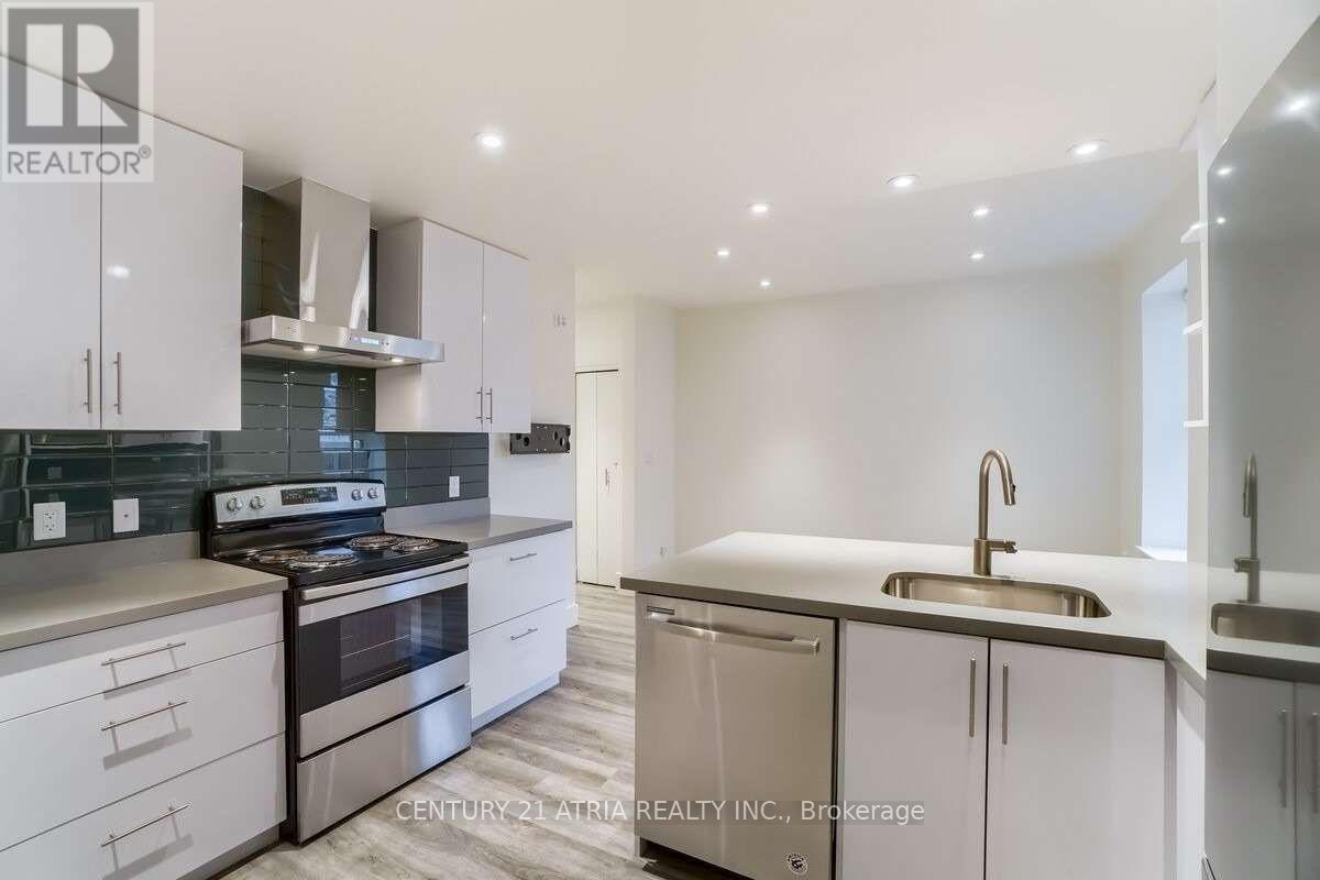 2 - 611 College Street, Toronto, Ontario  M6G 1C8 - Photo 9 - C12211399