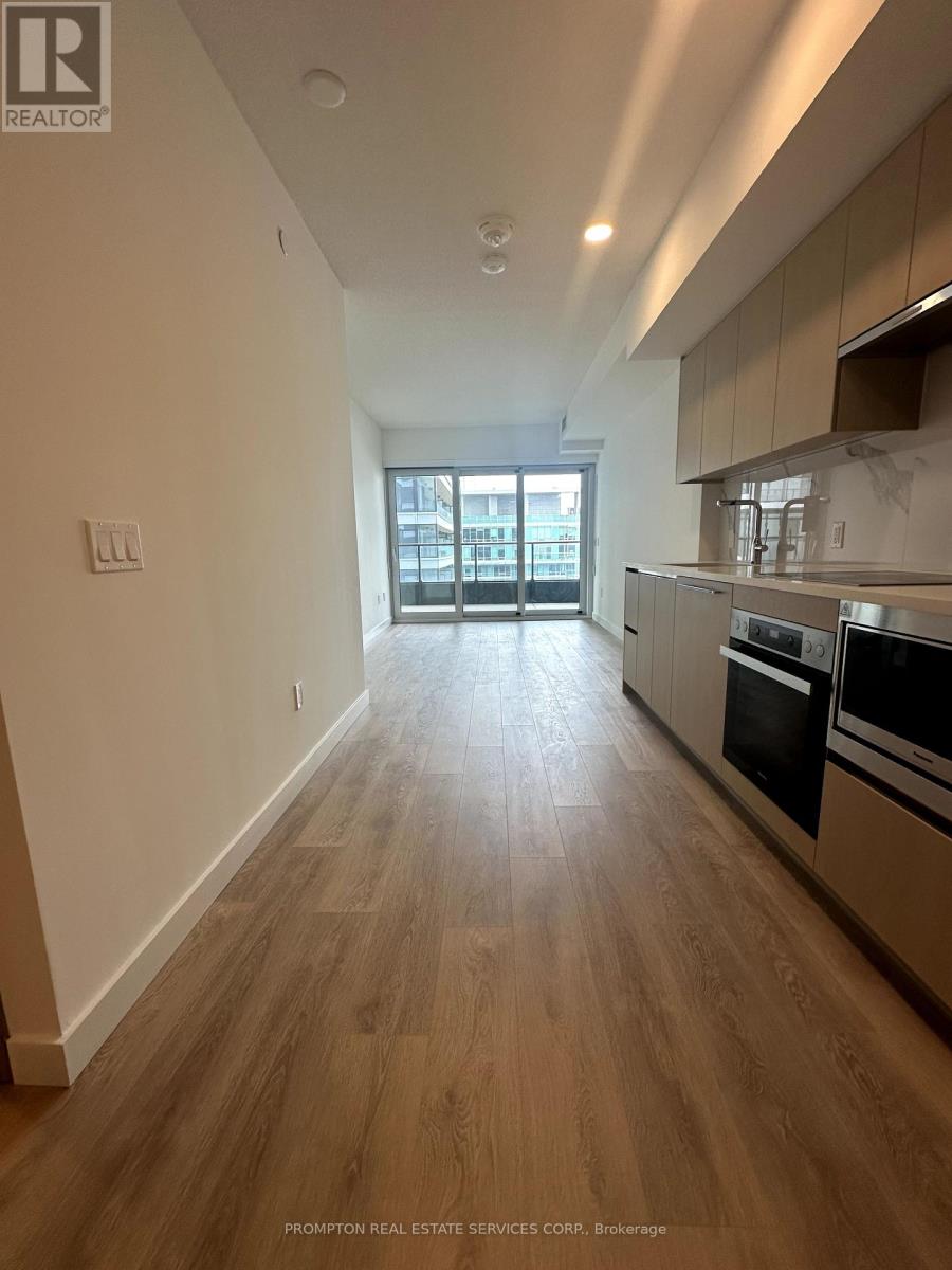 3306 - 3 Concord Cityplace Way, Toronto, Ontario  M5V 0X4 - Photo 10 - C12211426