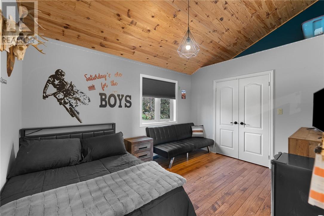 1427 Fairbanks Road E, Whitefish, Ontario  P0M 2E0 - Photo 47 - 2122100