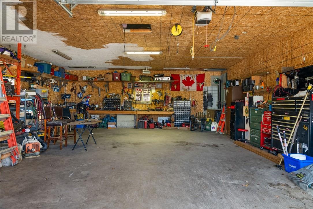 1427 Fairbanks Road E, Whitefish, Ontario  P0M 2E0 - Photo 80 - 2122100
