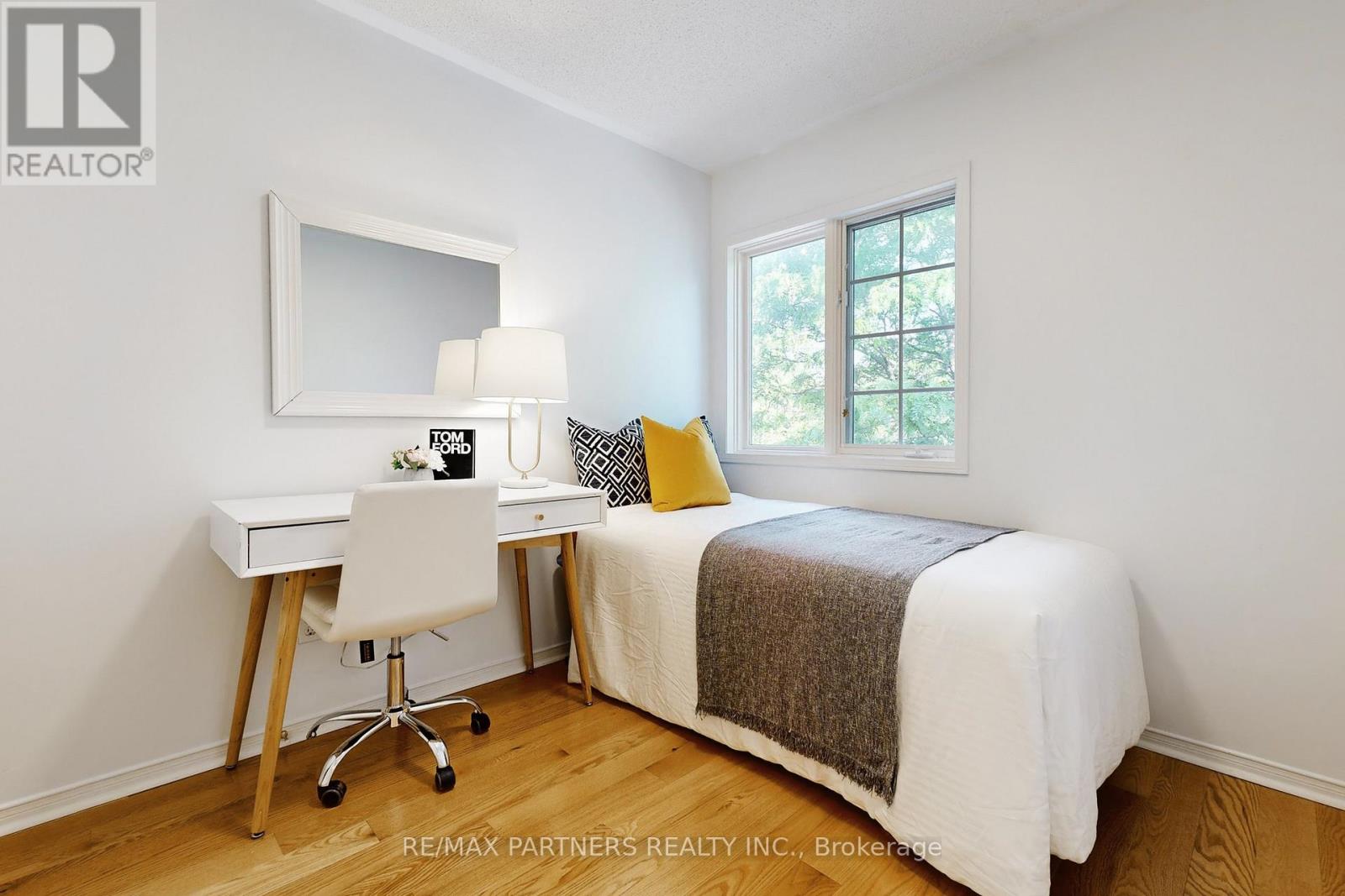 20 Vanity Crescent, Richmond Hill (Langstaff), Ontario  L4B 4E6 - Photo 25 - N12211386