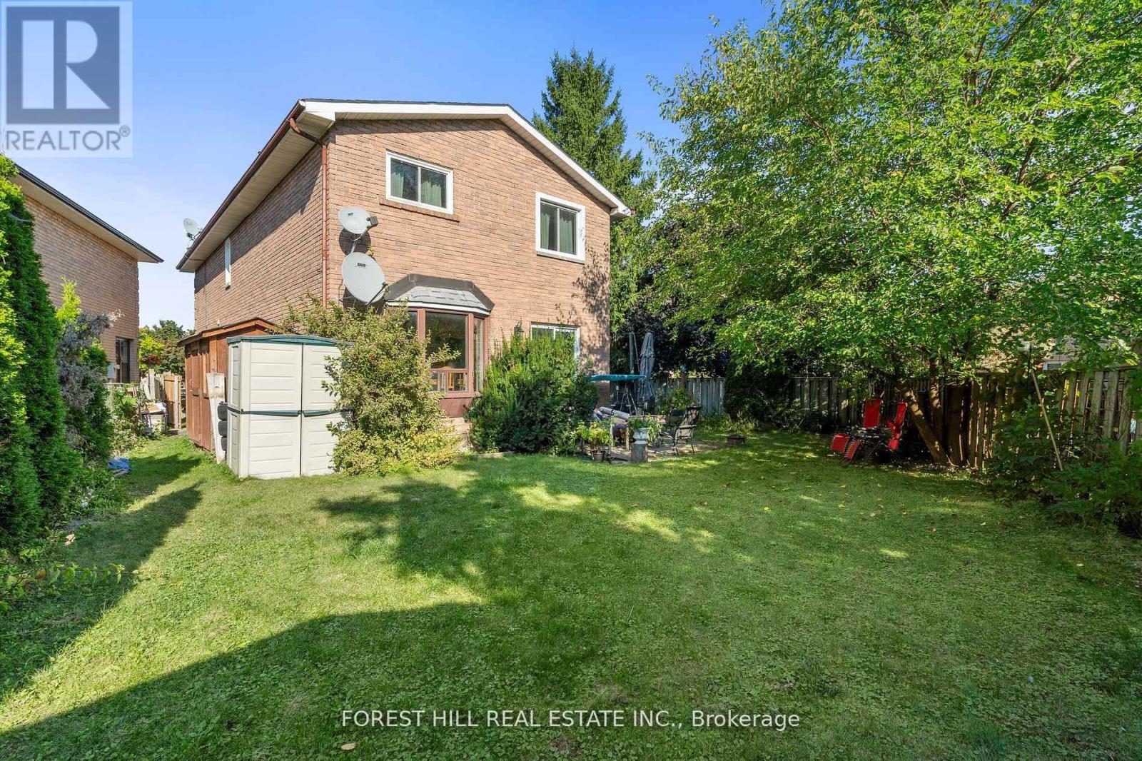 15 Miles Court, Richmond Hill, Ontario  L4C 5P7 - Photo 29 - N12211411