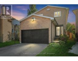 15 MILES COURT, Richmond Hill, Ontario