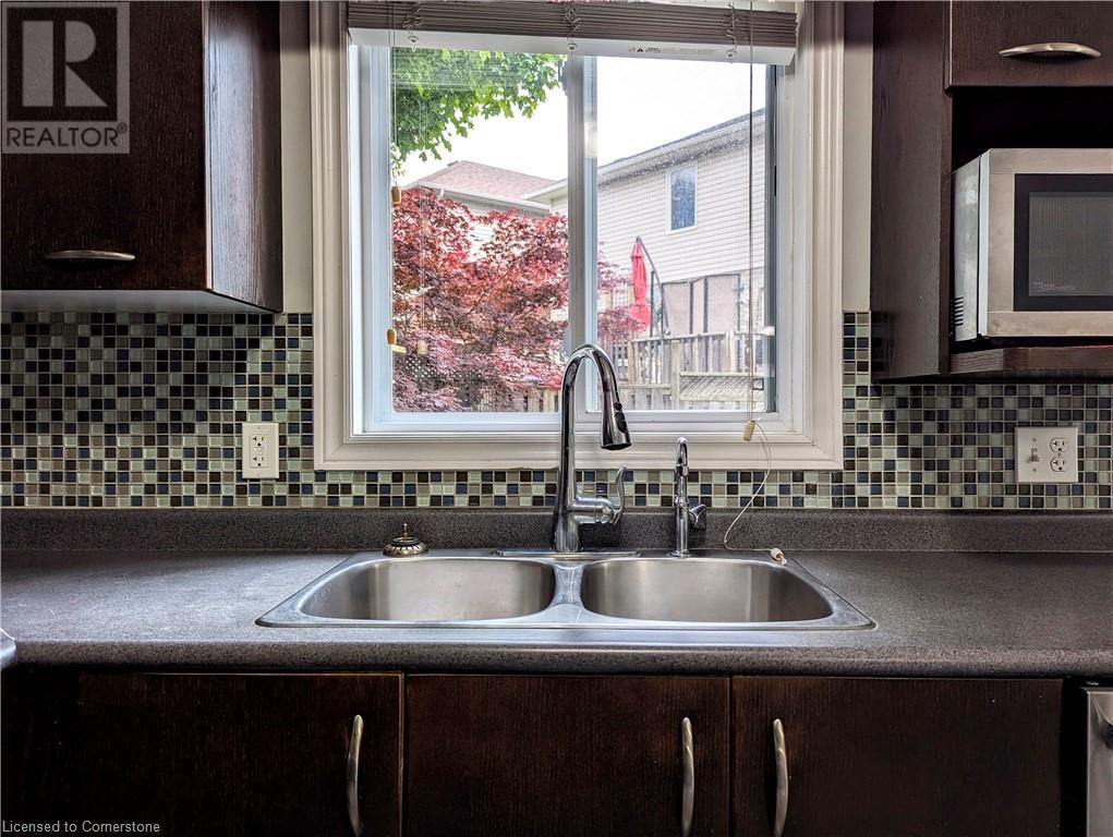 10 Tudor Street, Kitchener, Ontario  N2R 1W3 - Photo 20 - 40739924