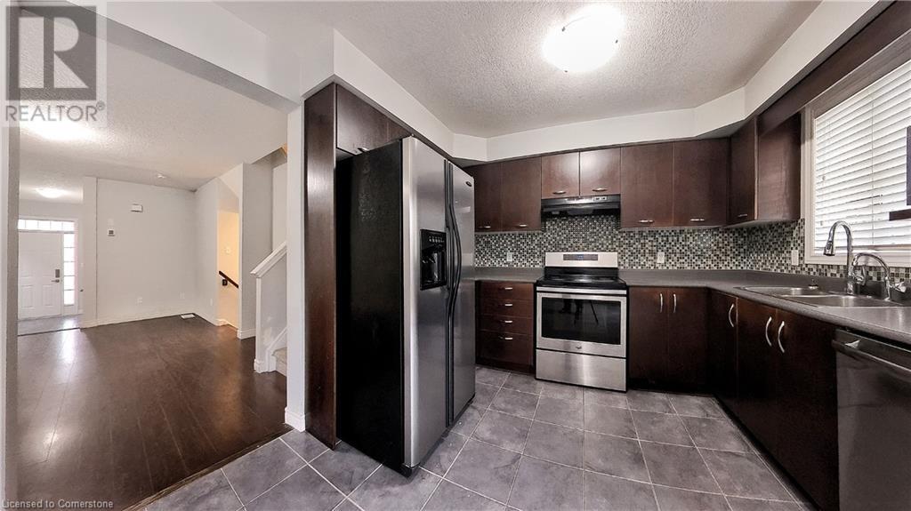 10 Tudor Street, Kitchener, Ontario  N2R 1W3 - Photo 32 - 40739924