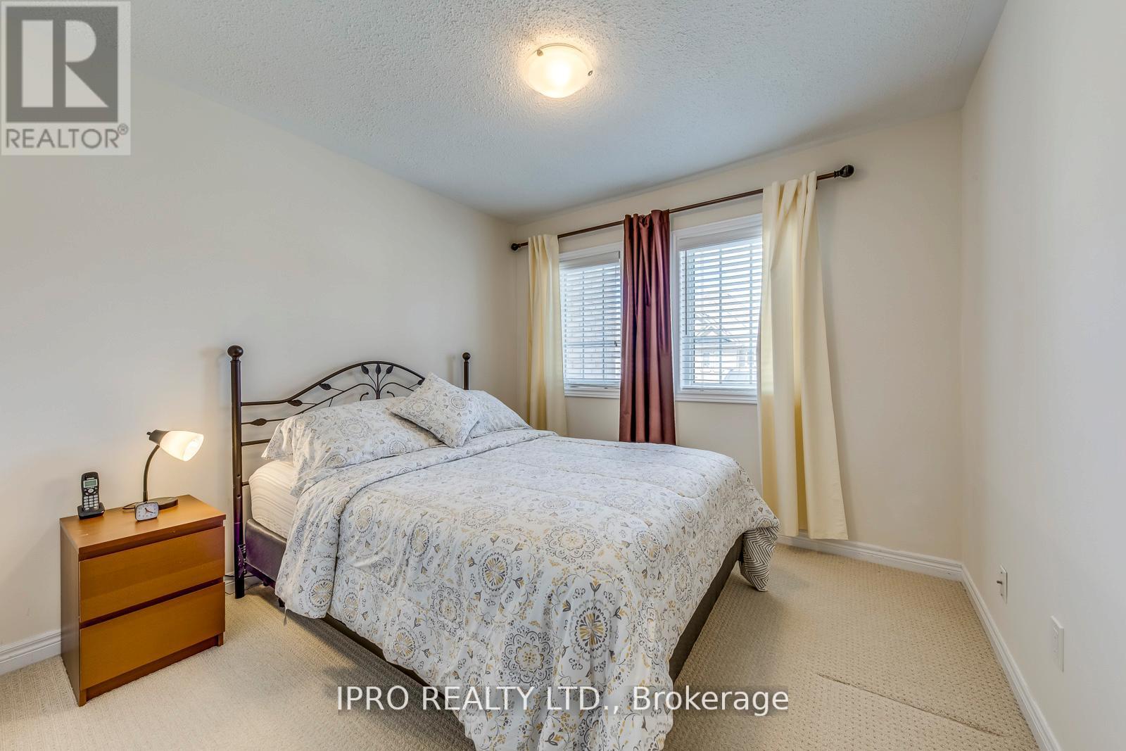 11 Trentonian Street, Brampton (Sandringham-Wellington North), Ontario  L6R 3W2 - Photo 17 - W12211409