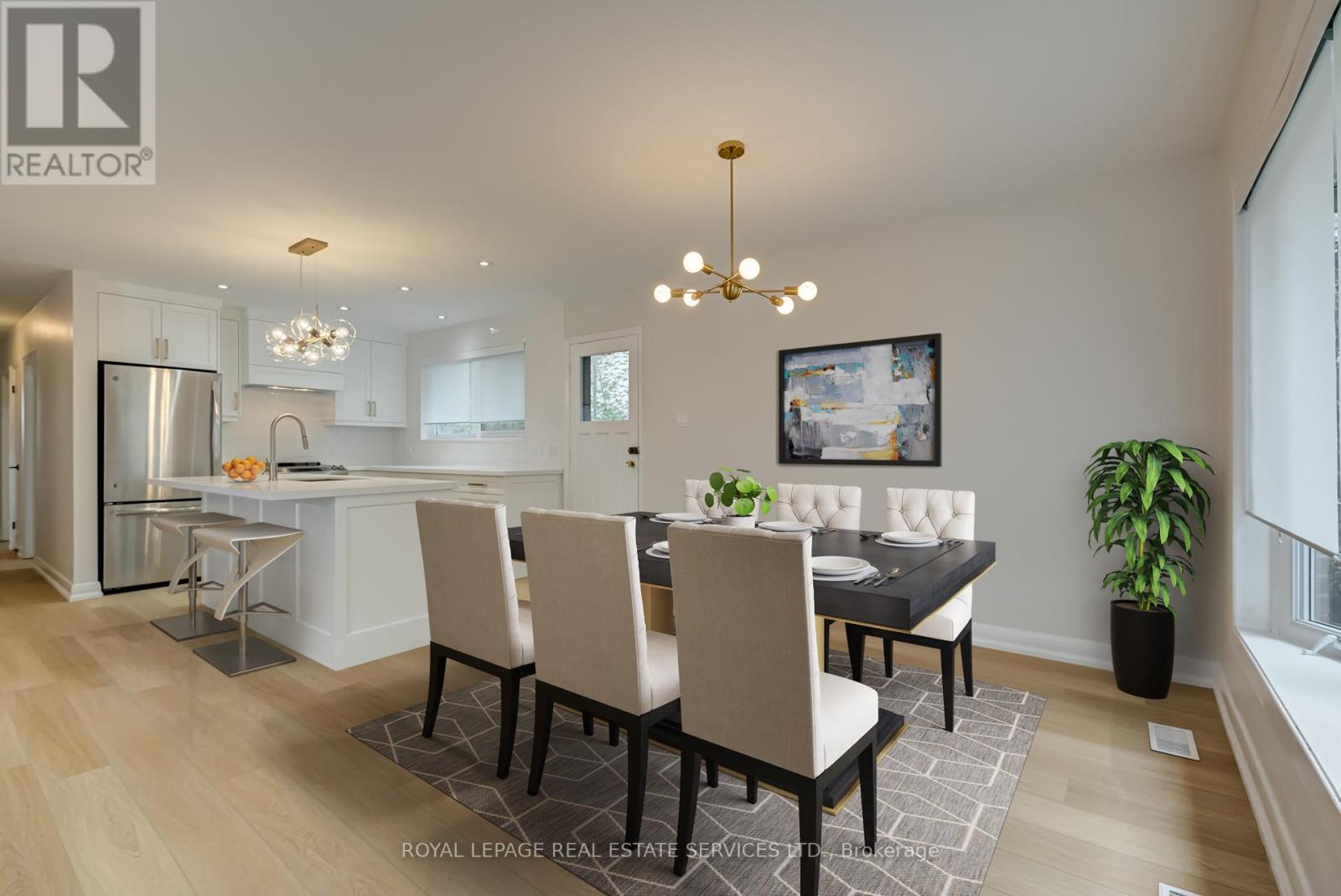 Main - 18 Puckeridge Crescent, Toronto (Eringate-Centennial-West Deane), Ontario  M9B 3A2 - Photo 2 - W12211416