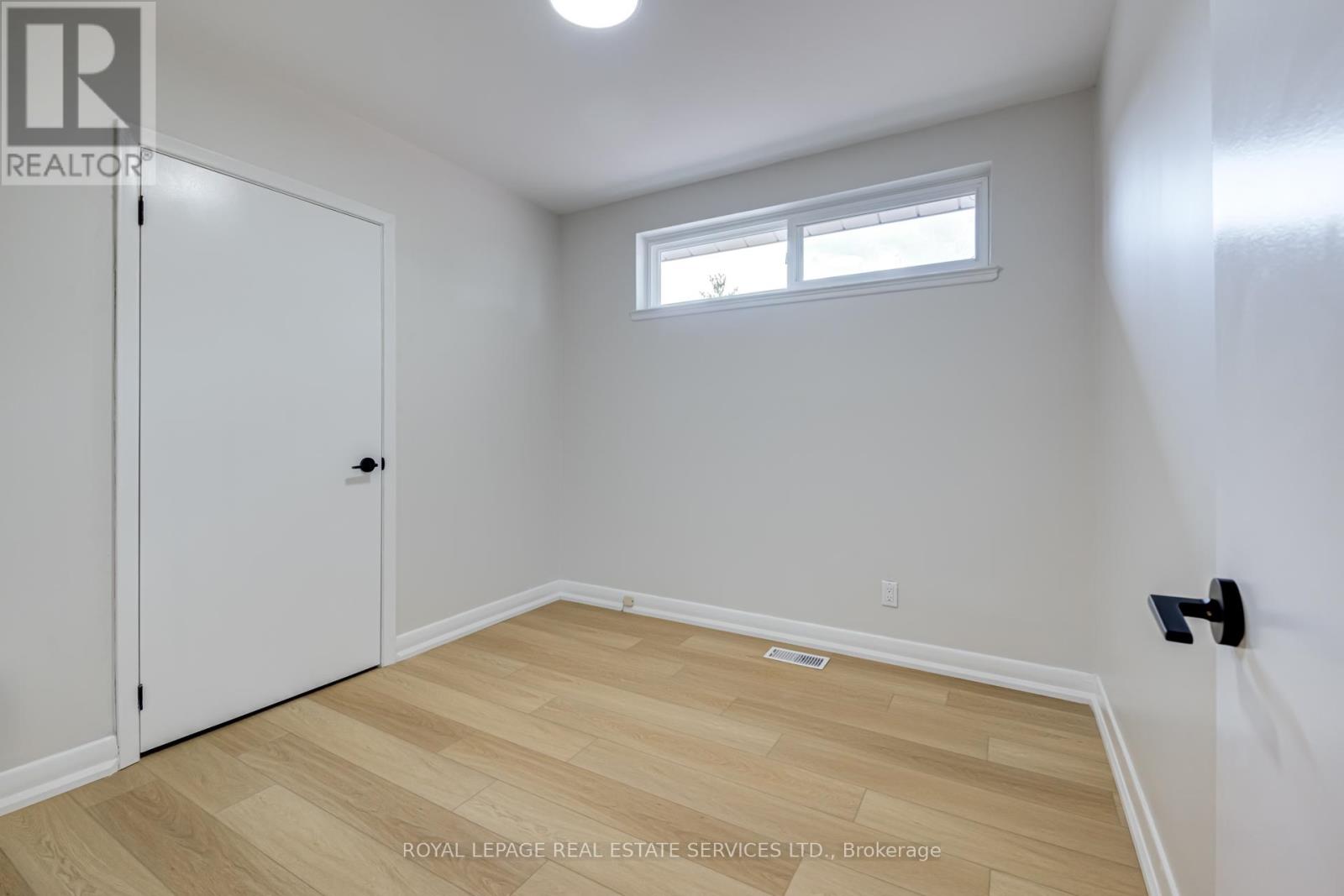 Main - 18 Puckeridge Crescent, Toronto (Eringate-Centennial-West Deane), Ontario  M9B 3A2 - Photo 24 - W12211416