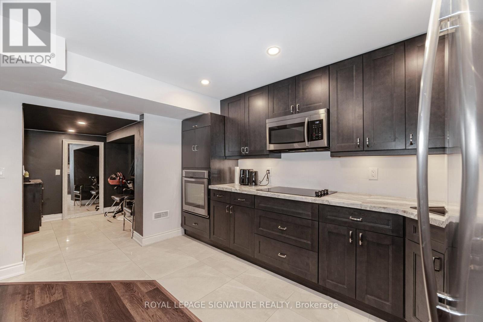 481 Brisdale Drive, Brampton (Northwest Brampton), Ontario  L7A 0G4 - Photo 33 - W12211421