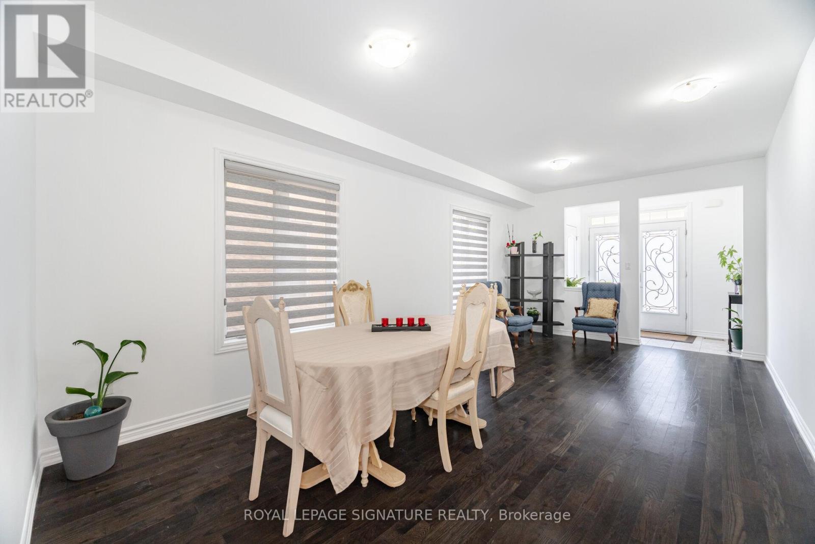 481 Brisdale Drive, Brampton (Northwest Brampton), Ontario  L7A 0G4 - Photo 5 - W12211421