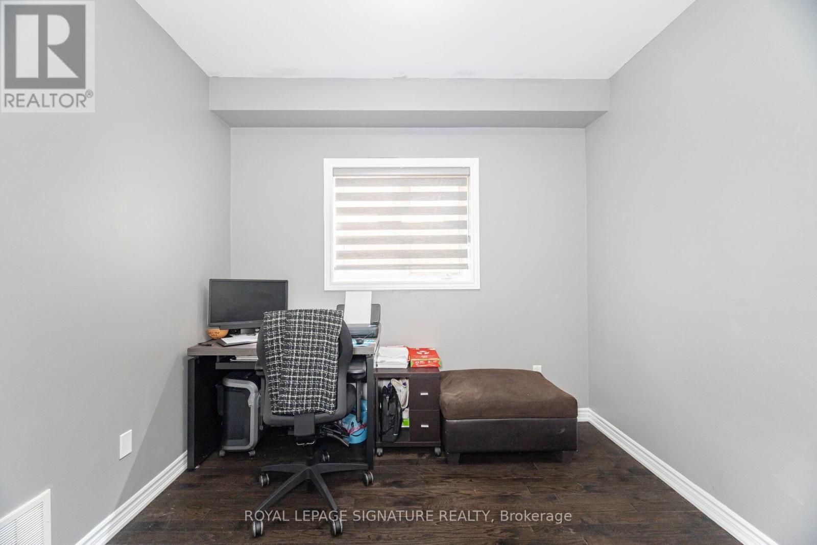 481 Brisdale Drive, Brampton (Northwest Brampton), Ontario  L7A 0G4 - Photo 7 - W12211421