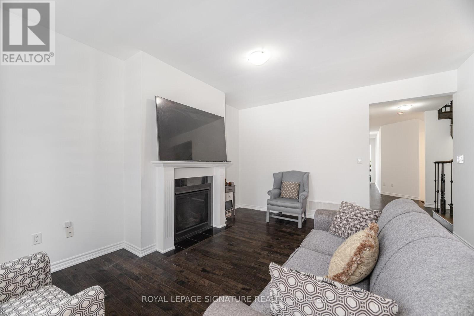 481 Brisdale Drive, Brampton (Northwest Brampton), Ontario  L7A 0G4 - Photo 9 - W12211421