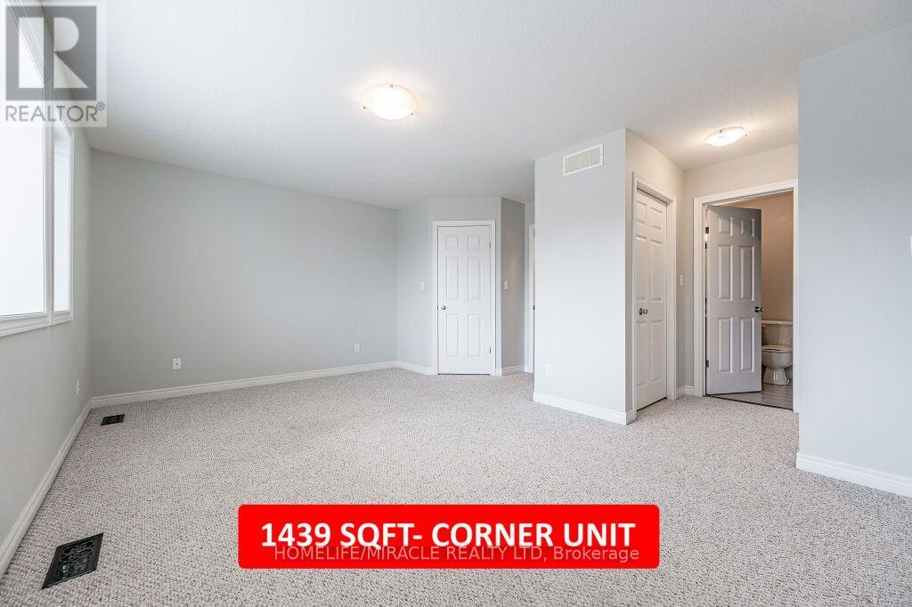 10 Tudor Street, Kitchener, Ontario  N2R 1W3 - Photo 42 - X12211406