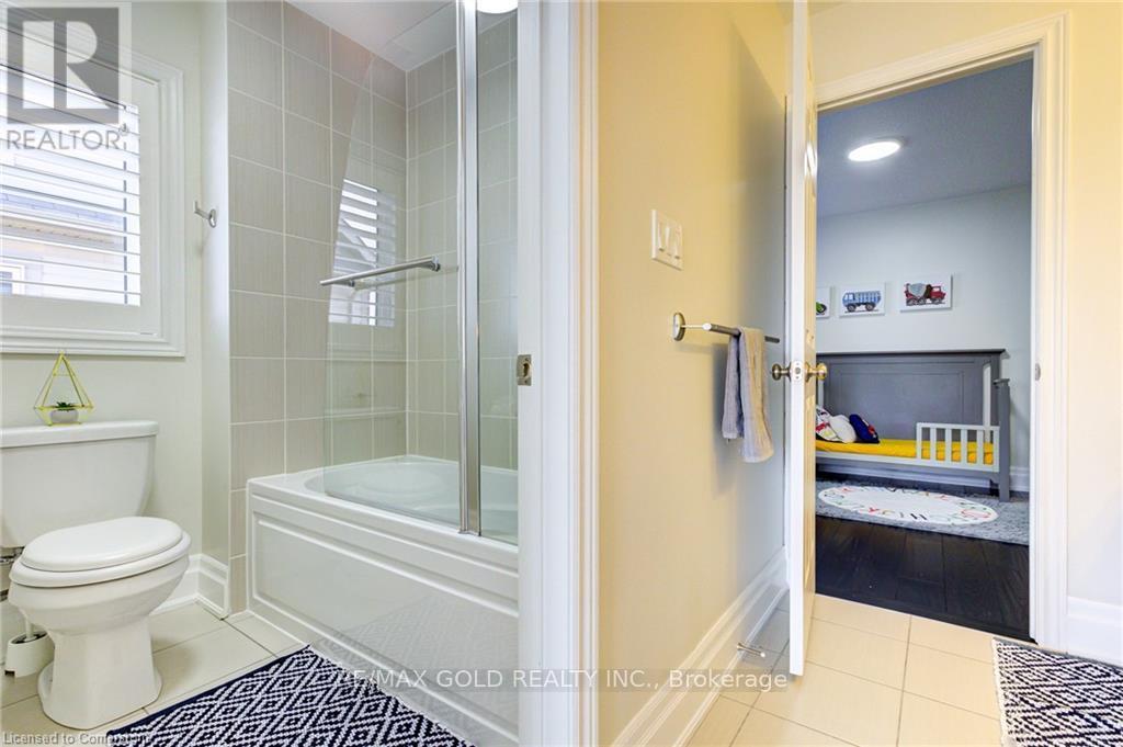 15 Wetland Way, Kitchener, Ontario  N2P 0C3 - Photo 35 - X12211430