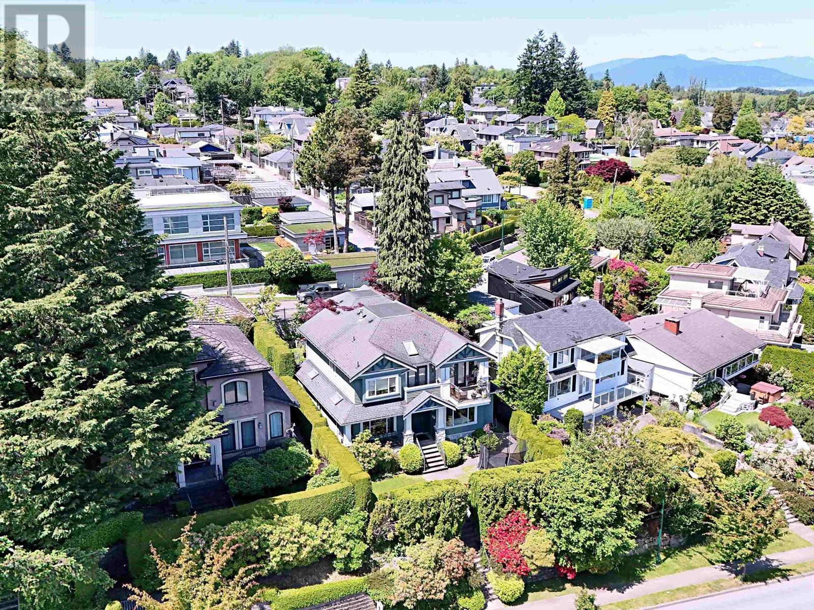 3461 Blenheim Street, Vancouver, British Columbia  V6L 2X8 - Photo 2 - R3014070
