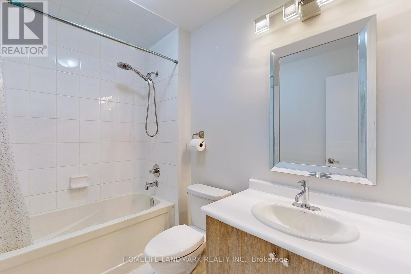 1178 Wellington Street E, Aurora, Ontario  L4G 2C9 - Photo 32 - N12211392