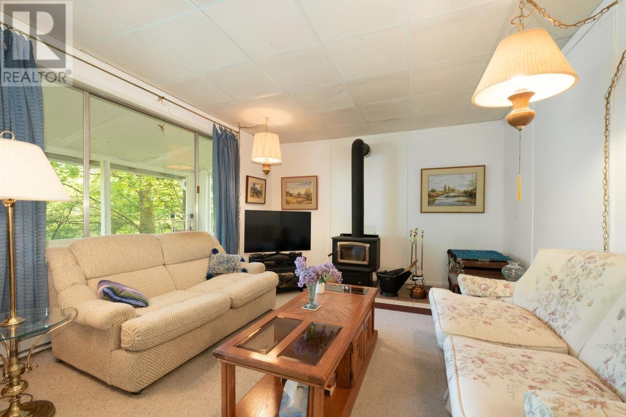 508 Collins Road, Bowen Island, British Columbia  V0N 1G1 - Photo 6 - R3014118