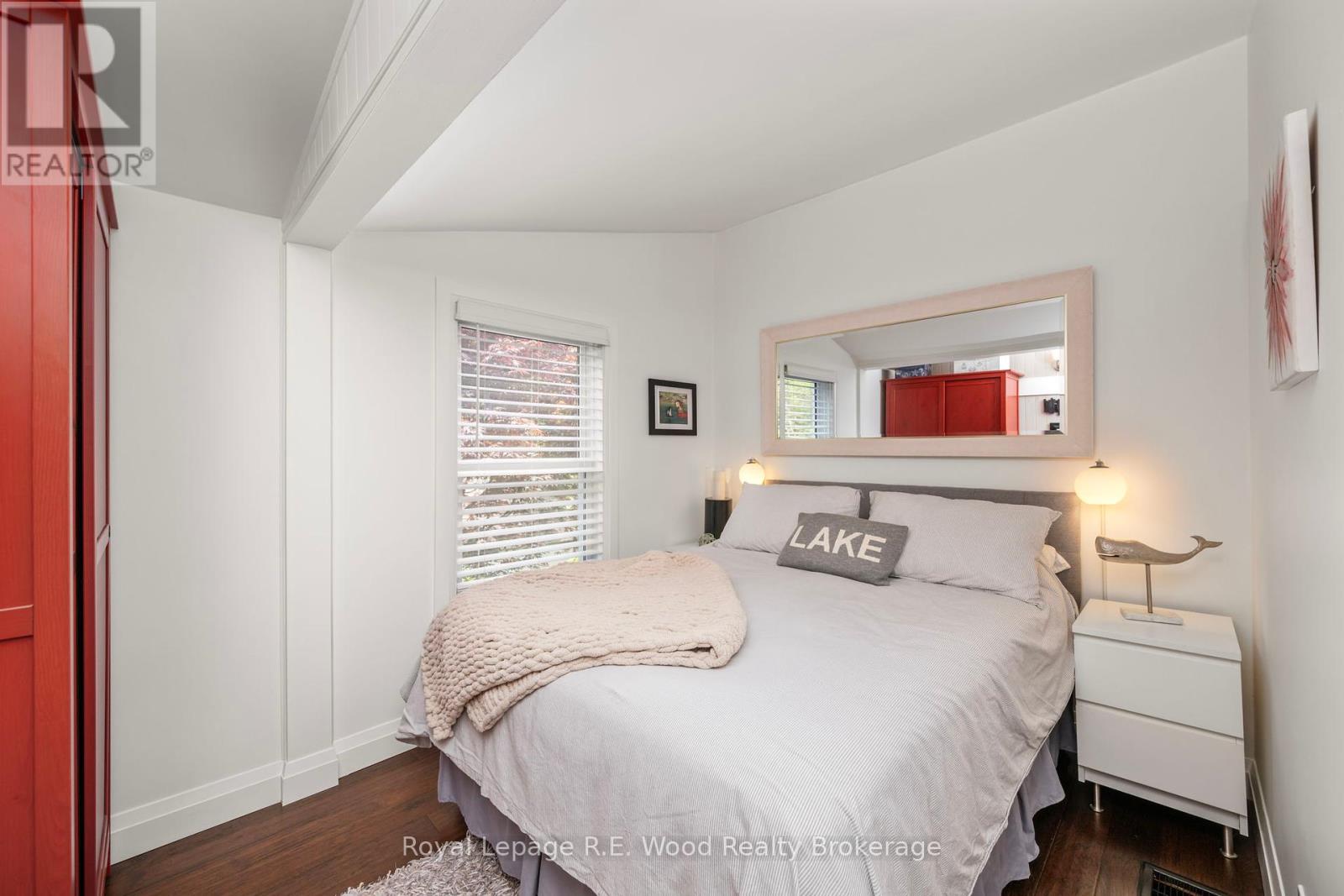 494 George Street, Central Elgin, Ontario  N5L 1H1 - Photo 9 - X12211443