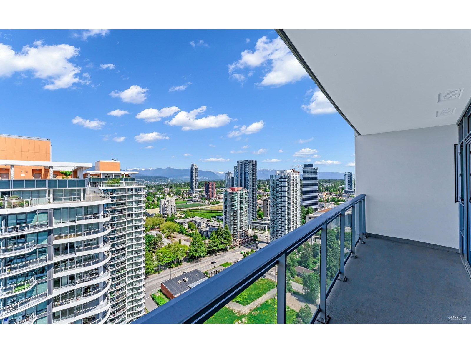 2602 13308 Central Avenue, Surrey, British Columbia  V3T 0M4 - Photo 17 - R3013955
