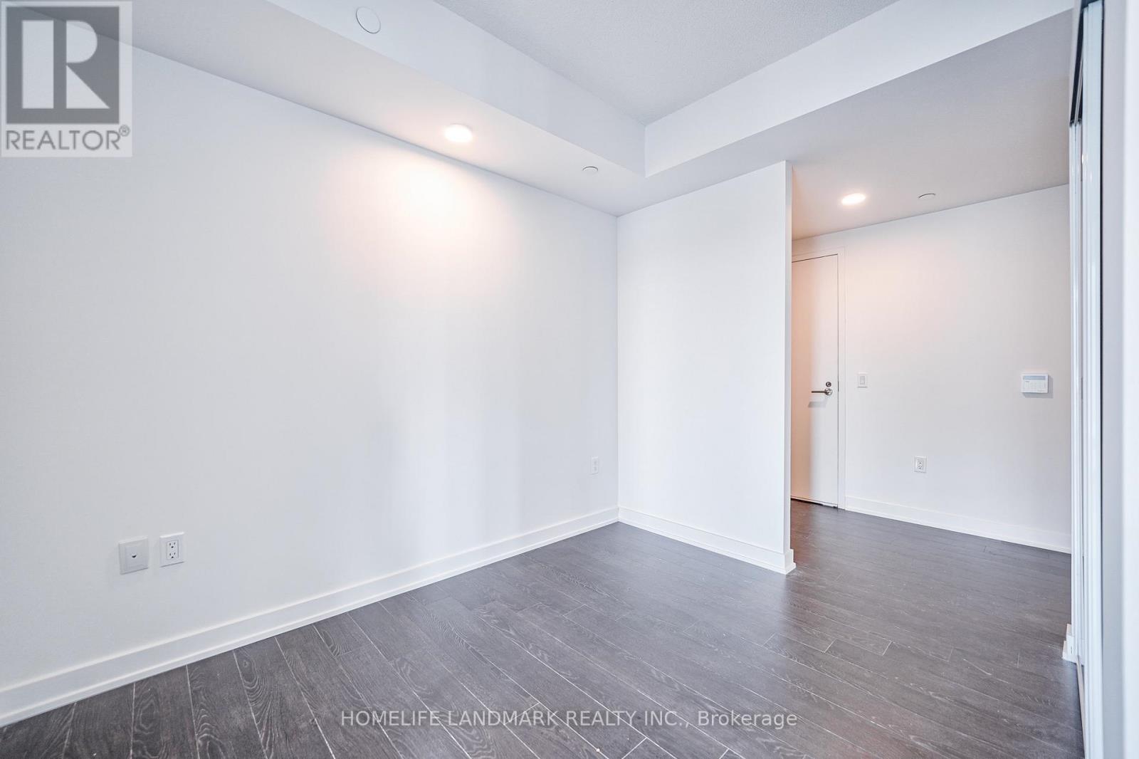 1908 - 238 Simcoe Street, Toronto, Ontario  M5T 0E2 - Photo 10 - C12211440