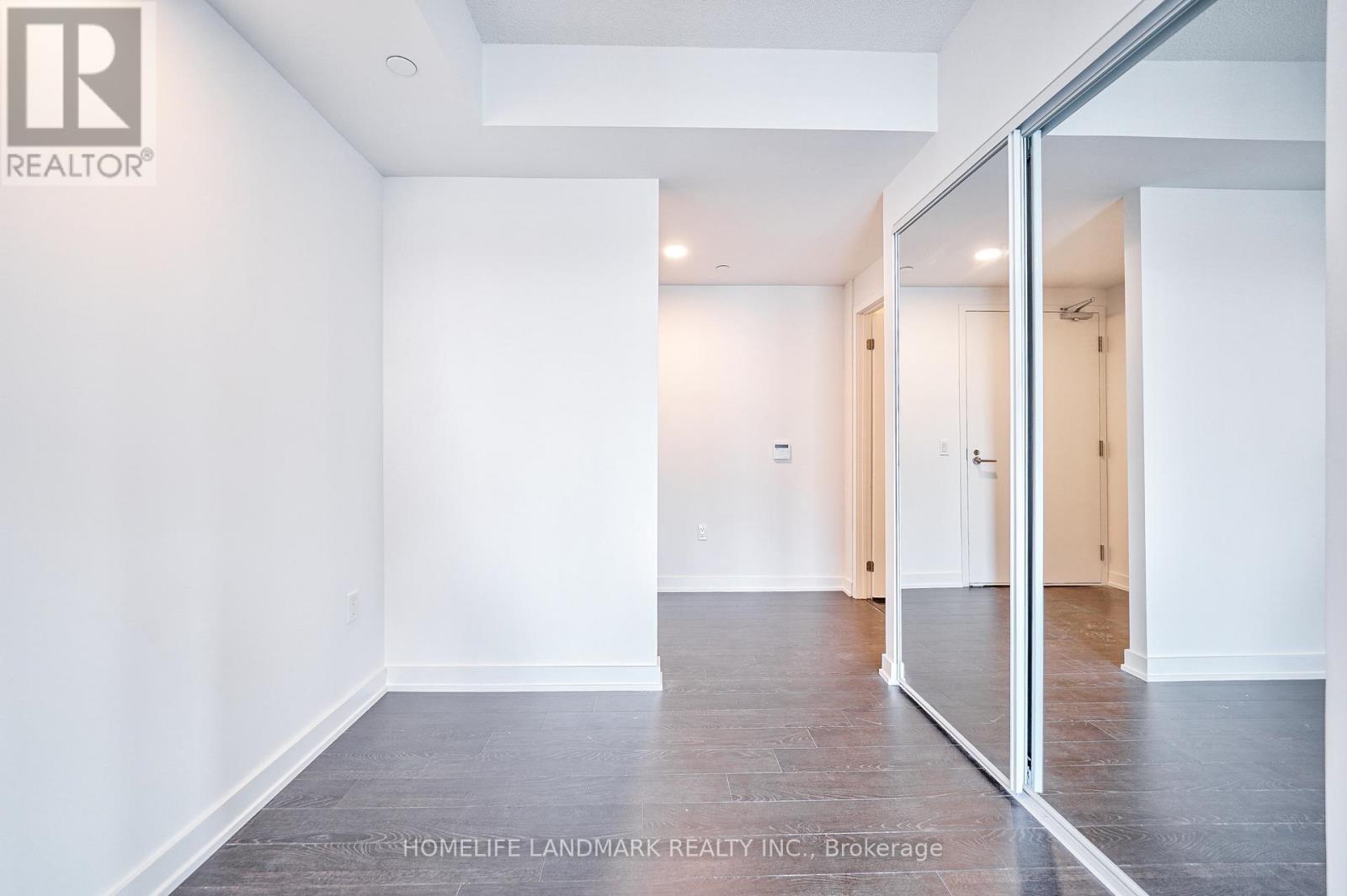 1908 - 238 Simcoe Street, Toronto, Ontario  M5T 0E2 - Photo 11 - C12211440