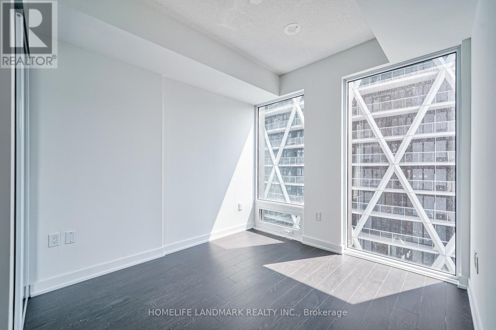 1908 - 238 Simcoe Street, Toronto, Ontario  M5T 0E2 - Photo 14 - C12211440